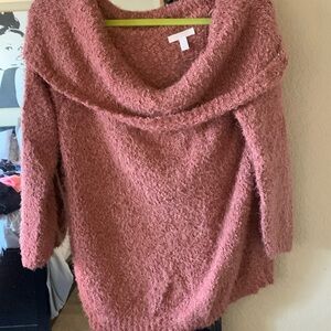 Cold shoulder Rose Gold sweater.